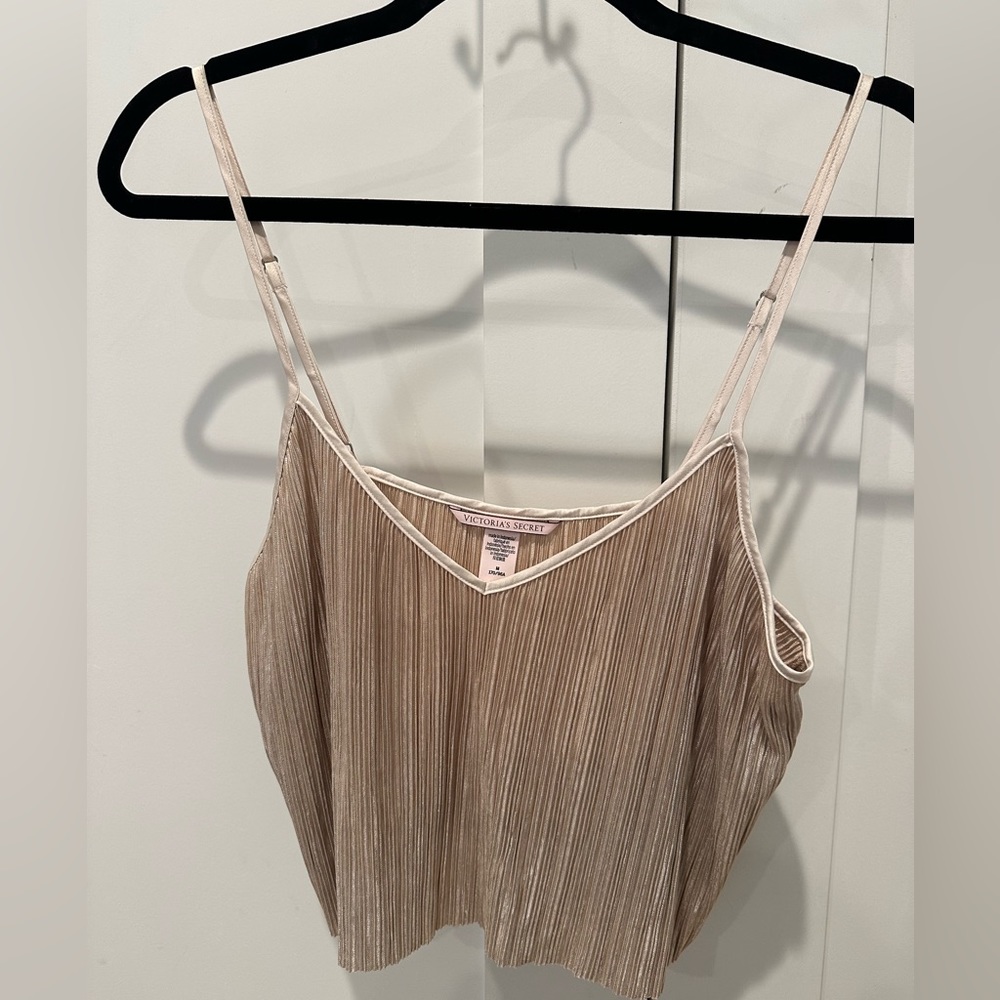 Victoria’s Secret gold shimmer pleated top M